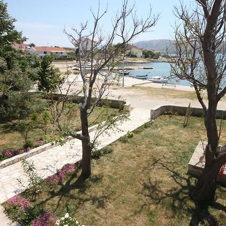 Apartments By The Sea Kustici, Pag - 6355 Экстерьер фото