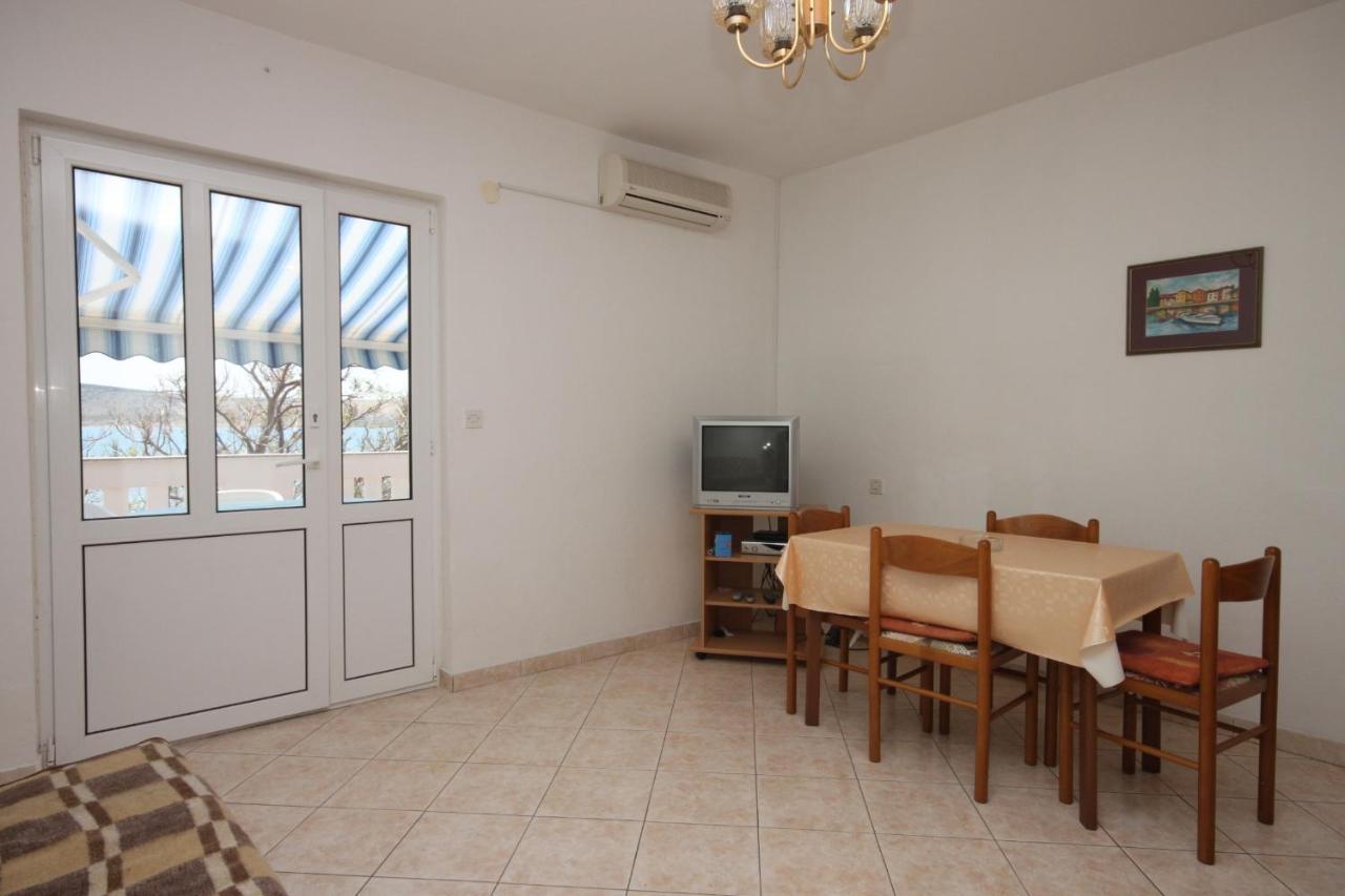 Apartments By The Sea Kustici, Pag - 6355 Экстерьер фото